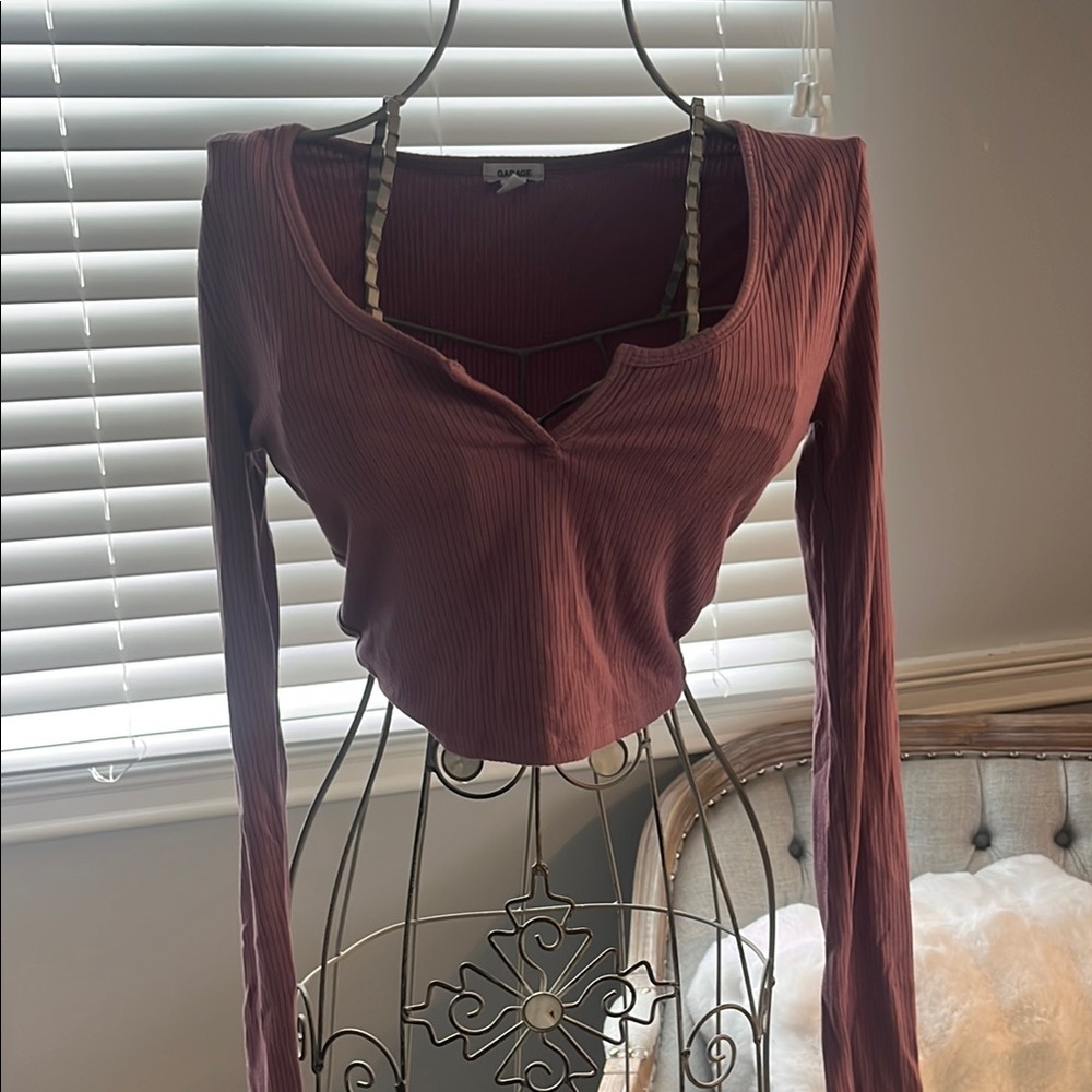 Garage Long Sleeve Crop Top
